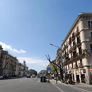 2* Πανσιόν Orleans