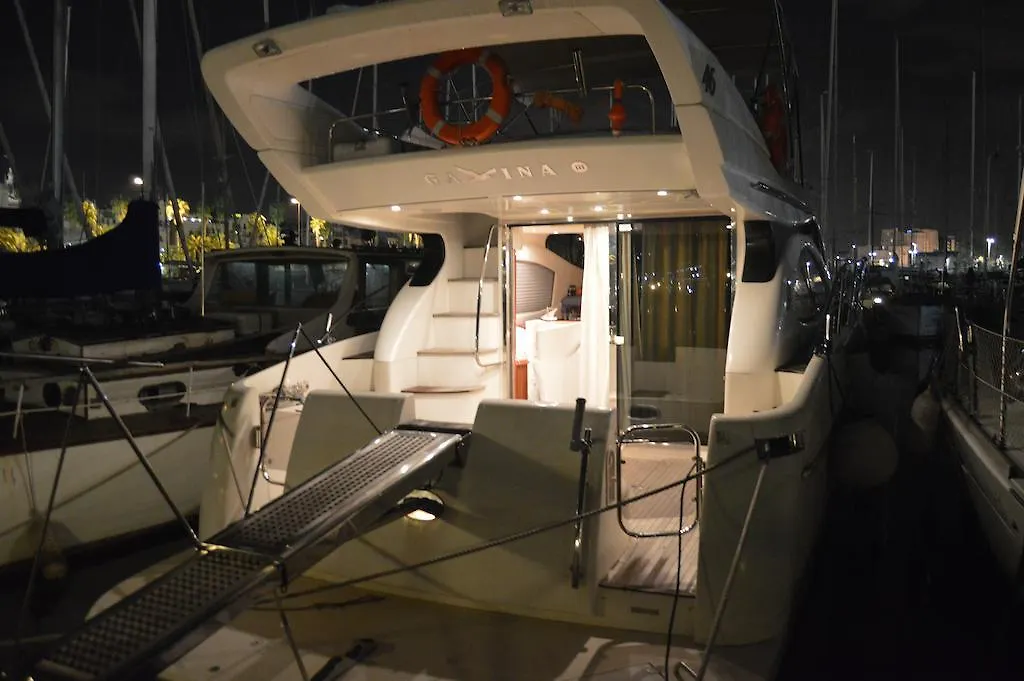 Botel La Gavina Boat Hotel Barcelona Spain