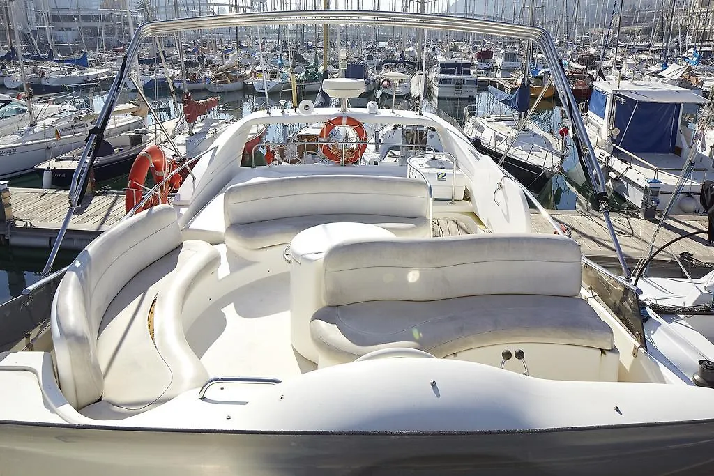 La Gavina Boat Hotel Barcelona